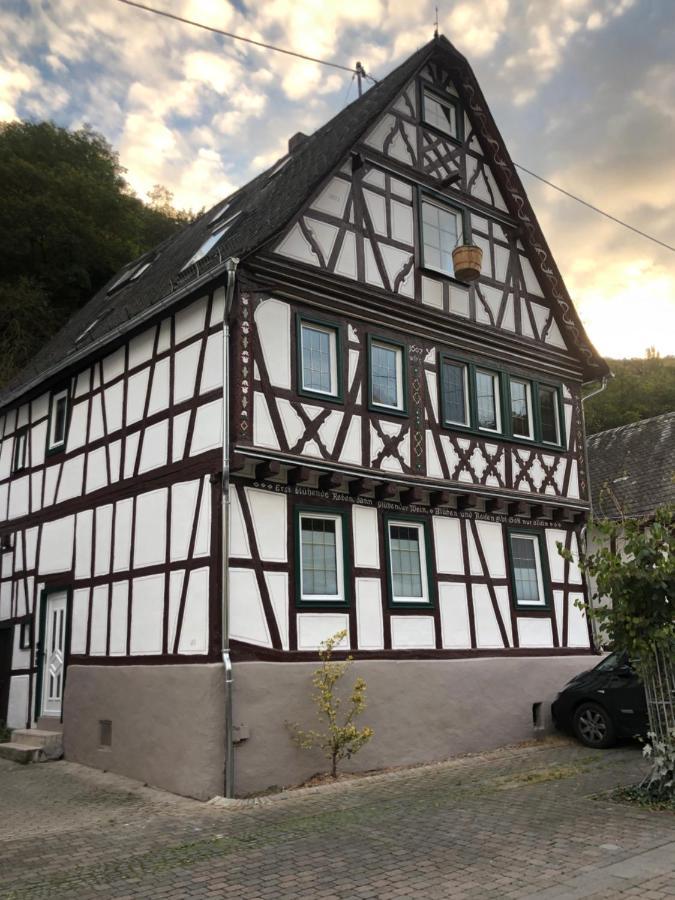 Schoene Ferienwohnung Gewoelbekeller Fachwerkhaus Bacharach Zewnętrze zdjęcie
